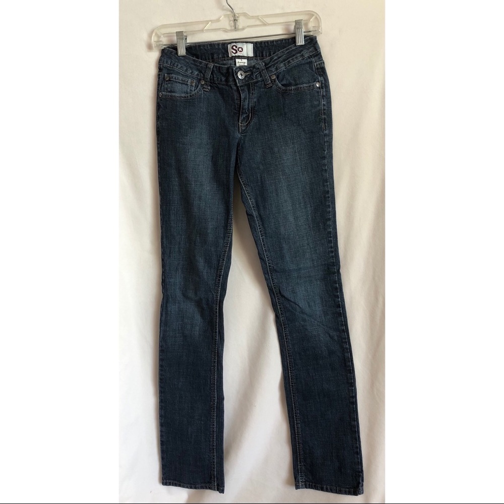 So Jeans